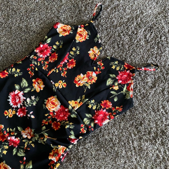 Floral Mini Dress - Picture 3 of 6